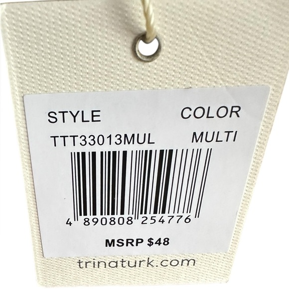 🌸 Stunning Trina Turk Floral on Black Crossbody Bag - NWT🌸 - Picture 4 of 12